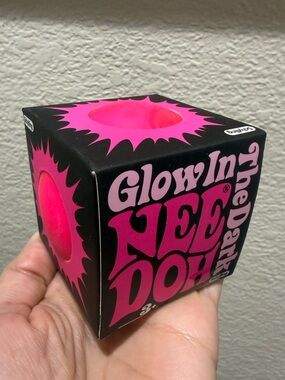 Needoh Glow in the dark. Pink. New